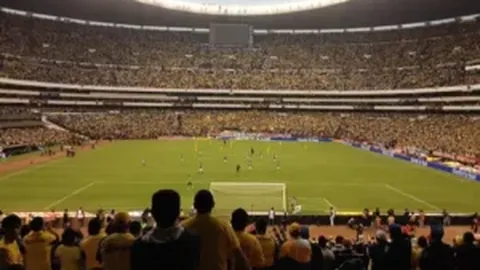 《詹俊揭秘：阿莫林铁血坚守，343变阵442，教皇令难撼其志》