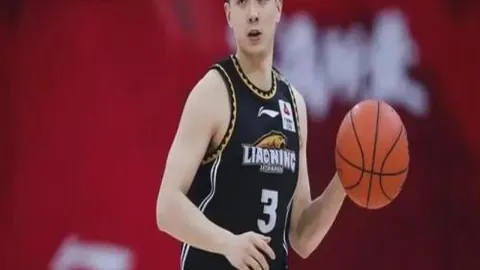 法蒂世界波助巴塞罗那3-1胜瓦伦西亚，库蒂尼奥替补登场添彩